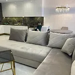 Vip Avalon Appartement Lviv
