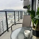 Vip Avalon