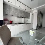 Vip Avalon Lviv