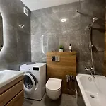 Lägenhet Vip Avalon Lviv