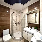 Vip Avalon * Lviv