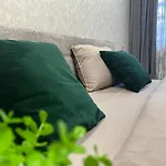 Vip Avalon