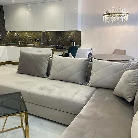 Vip Avalon Apartman Lviv