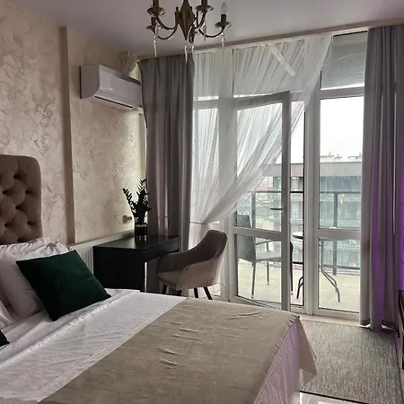Vip Avalon