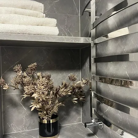 Vip Avalon Apartment