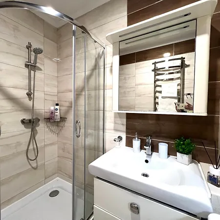 Vip Avalon Apartman Lviv