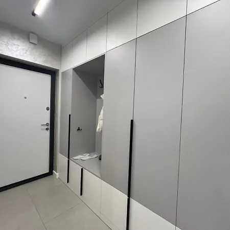 Vip Avalon Apartment Lviv