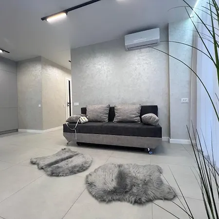 Vip Avalon Apartment Lviv