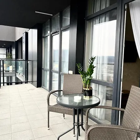 Vip Avalon Apartment Lviv