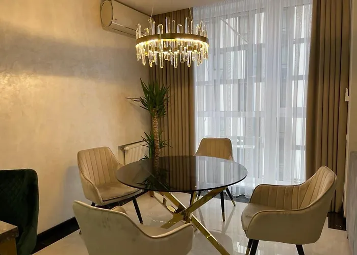 Vip Avalon Львів