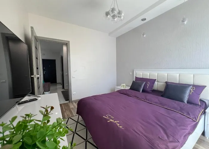 Vip Avalon * Leópolis