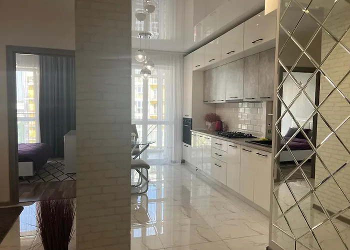 Vip Avalon Апартаменти