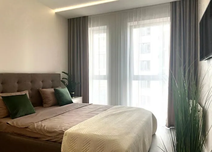 Vip Avalon Leópolis