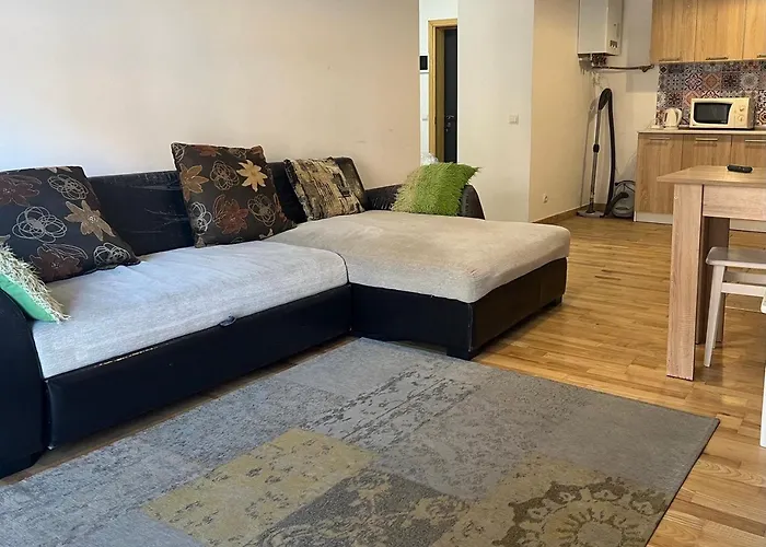 Vip Avalon Апартаменти *